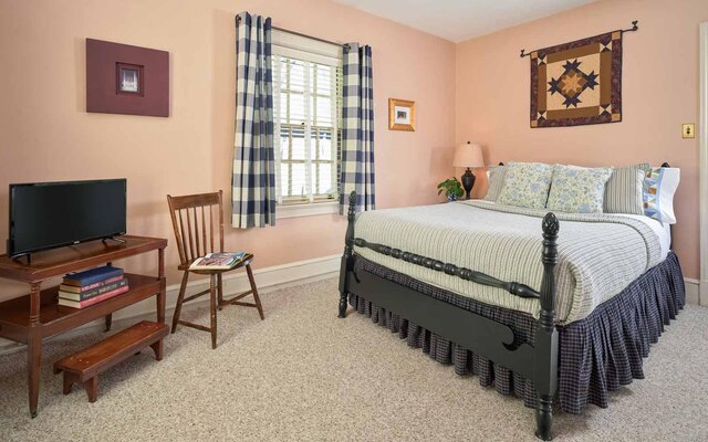 Image 1 for The Juniper Chamomile Suite