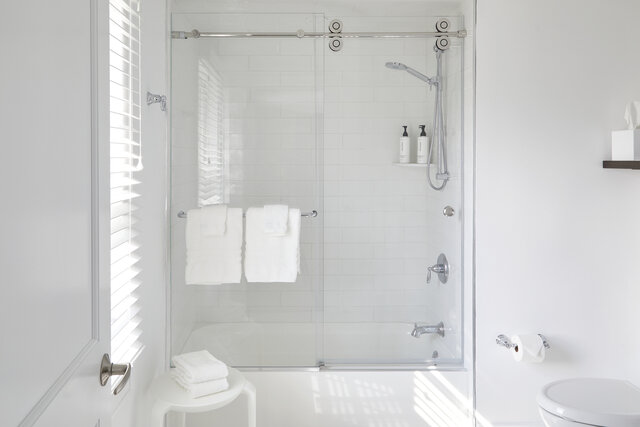 Image 21 for A10) The Firefly Inn