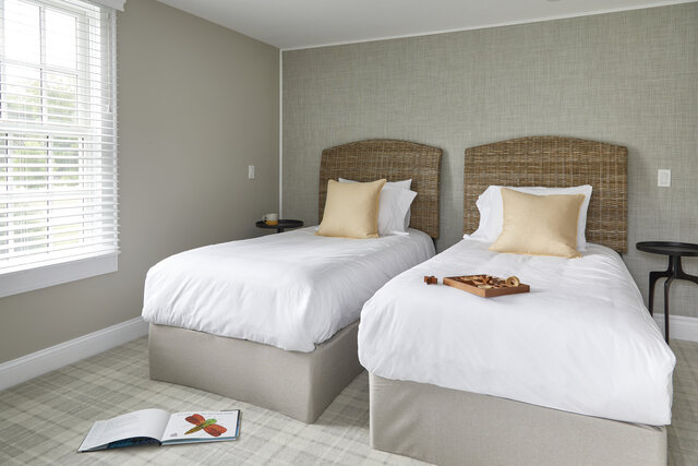 Image 18 for A10) The Firefly Inn