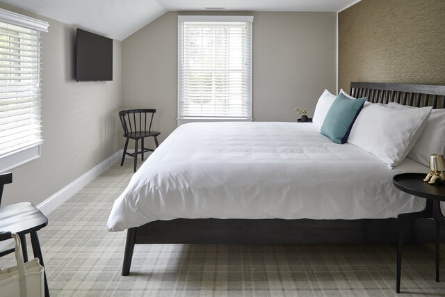 Image 12 for A10) The Firefly Inn