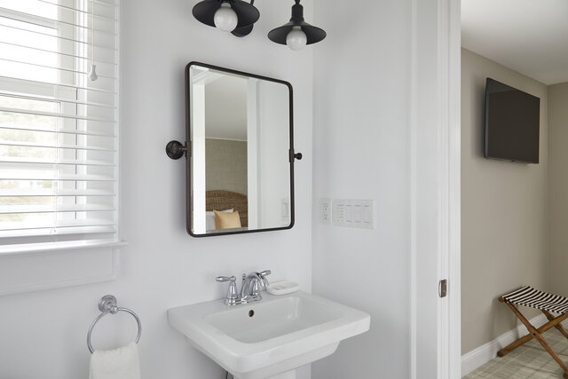 Image 19 for A10) The Firefly Inn