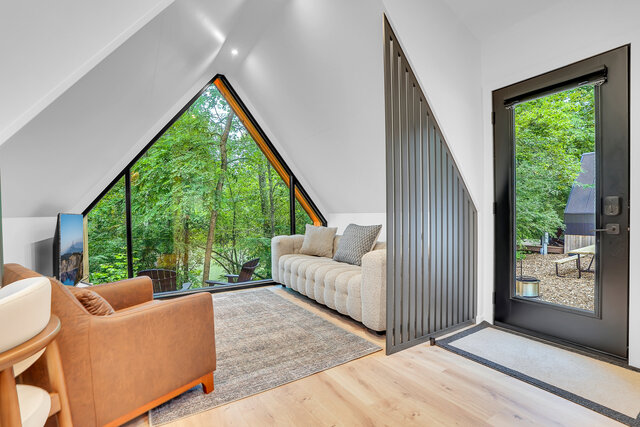 Image 1 for 16- 1 Bedroom Tiny Home & Shared Hot Tub/Sauna