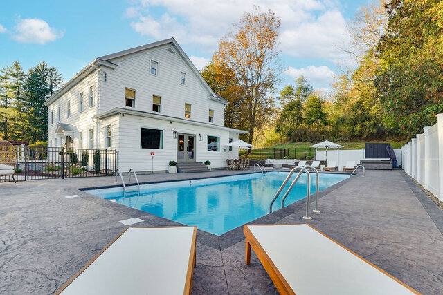 Image 5 for The Manor at Greene Hills