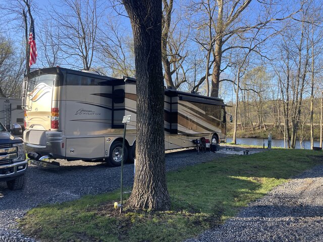 Image 2 for 22 River Front Short Term Sites