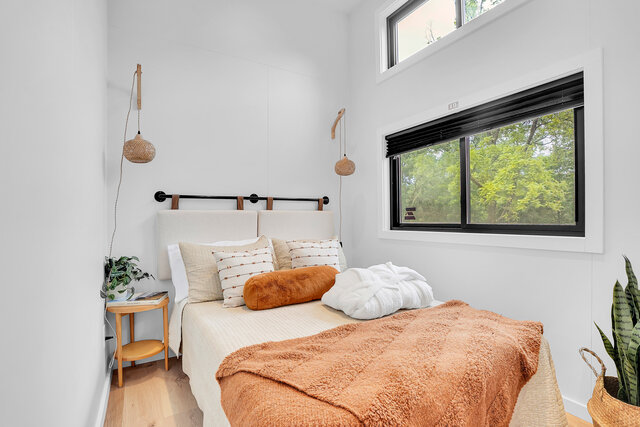 Image 7 for 14- 2 Bedroom Tiny Home &  Loft, Shared Hot Tub/Sauna