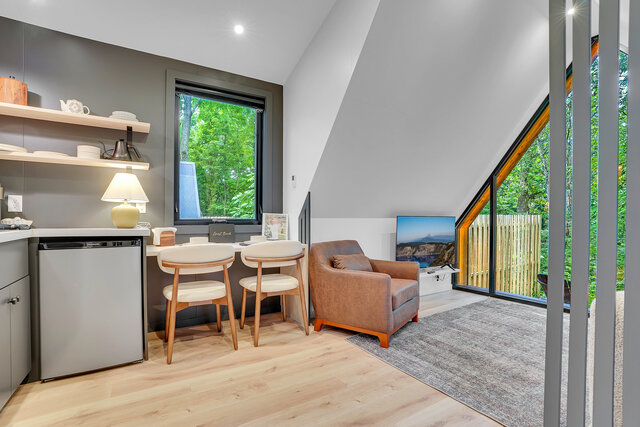 Image 3 for 16- 1 Bedroom Tiny Home & Shared Hot Tub/Sauna