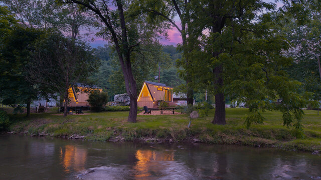 Image 2 for 30 One Bedroom Cozy Pod