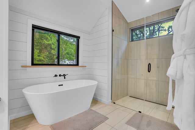 Image 4 for 19- 1 Bedroom Tiny Home & Shared Hot Tub/Sauna