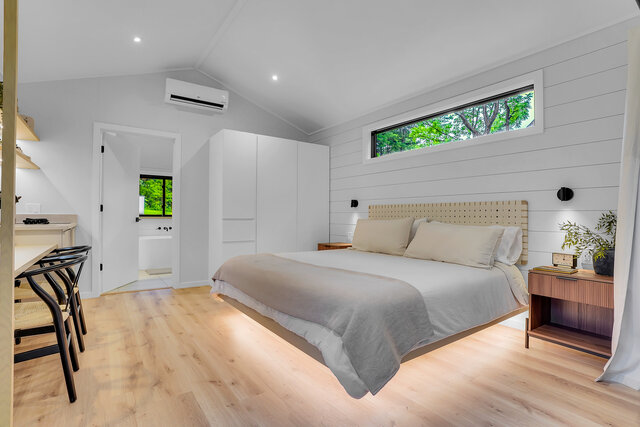 Image 2 for 19- 1 Bedroom Tiny Home & Shared Hot Tub/Sauna