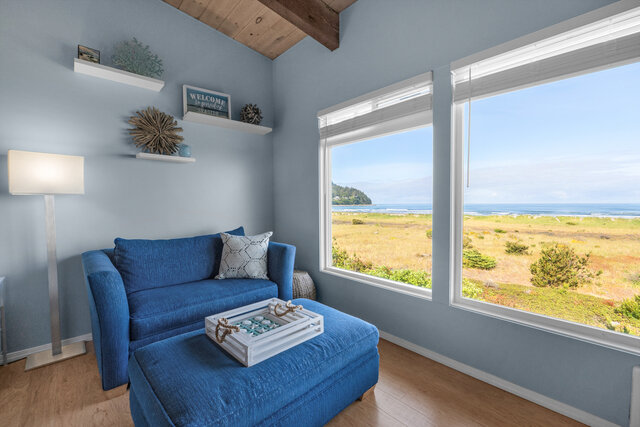 Image 16 for 157) Tides by the Sea 157