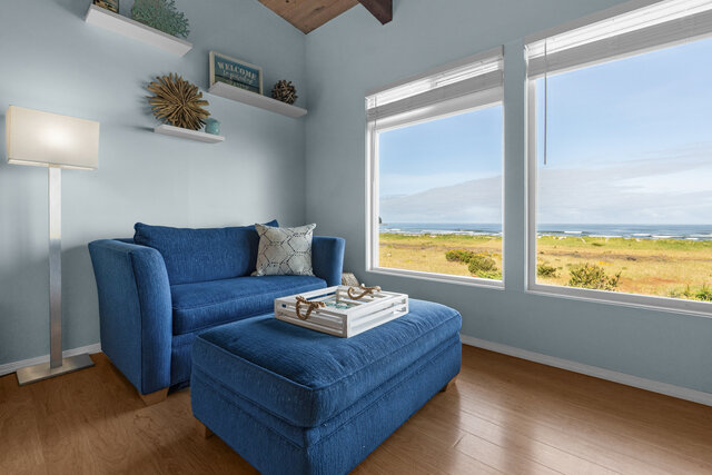 Image 10 for 157) Tides by the Sea 157