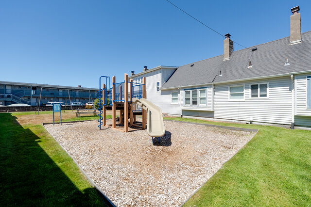 Image 8 for 162 Tides by the Sea 162