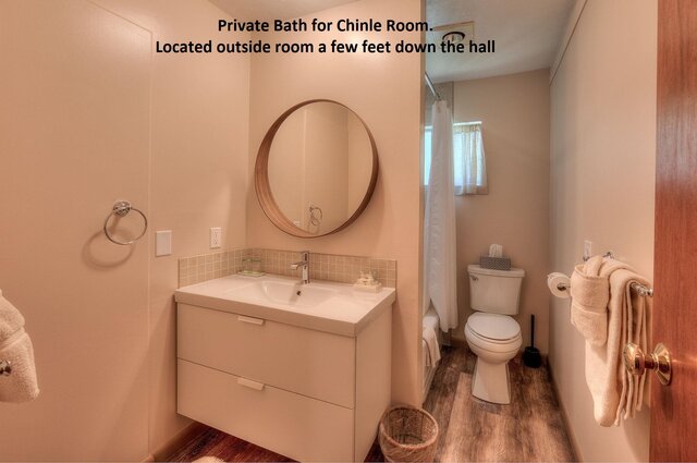 Image 3 for The Chinle Room