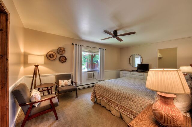 Image 2 for The Wingate Room