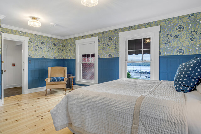 Image 11 for The Hamilton House