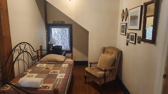 Image 2 for Causeway Cottage - Suite