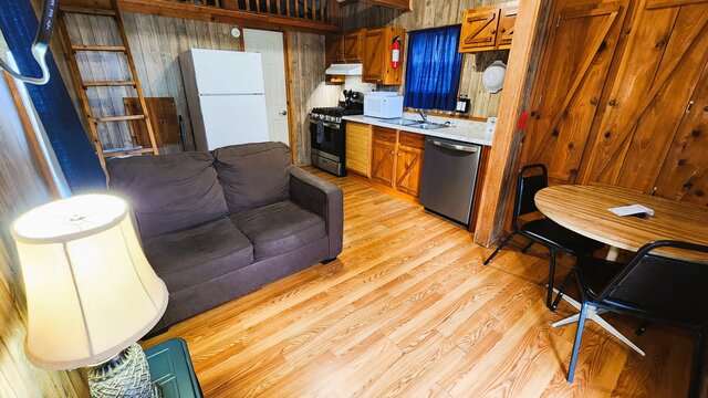 Image 1 for Cabin 1 (1)