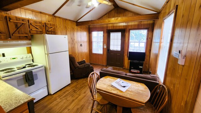 Image 3 for Cabin 3 (3)