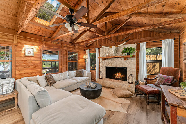 Image 2 for Main Lodge + Bungalow