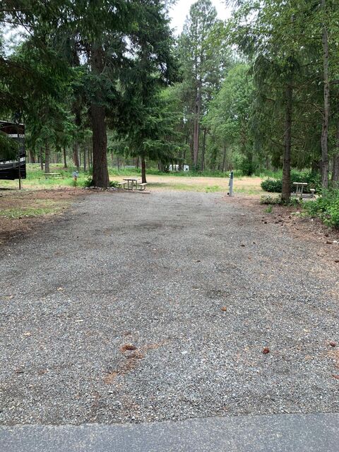 Image 2 for 044 Pull Thru - 50/30 amp, Water, Sewer 70'x20'