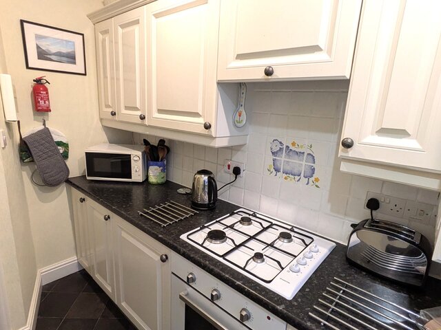 Image 5 for Newlands