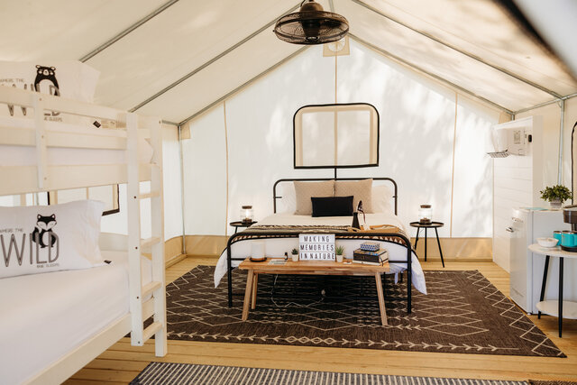 Image 6 for Site #52: Standard Safari Tent