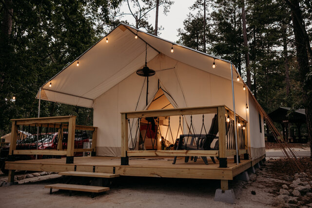 Image 12 for Site #54: Deluxe Safari Tent