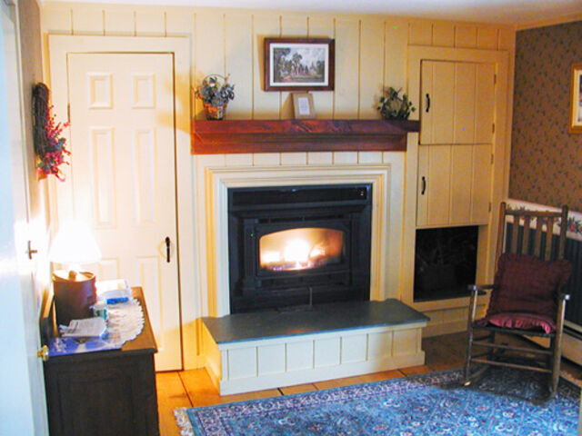 Image 2 for The South Suite