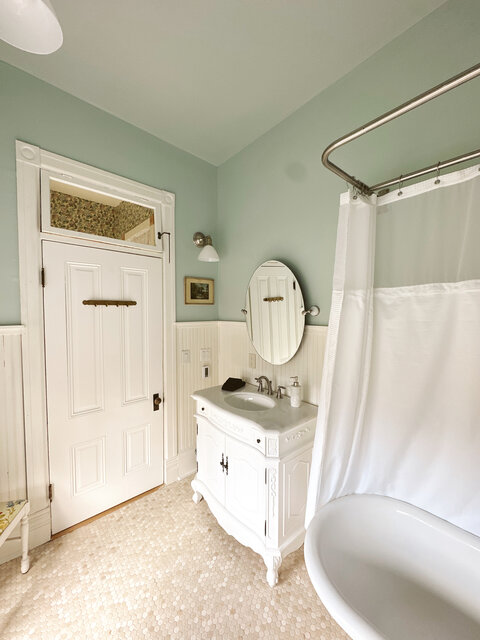 Image 12 for Olympia