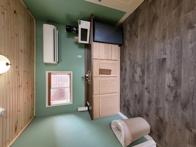 Image 4 for 11) Unit 11 (2 bedroom, 2 queen beds)