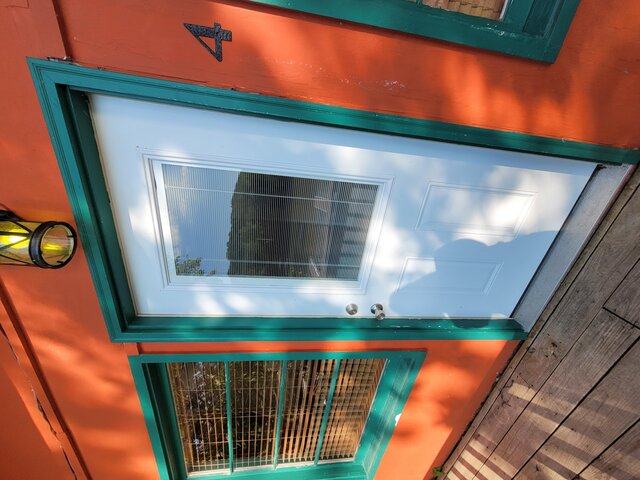 Image 1 for 04) Unit 4 (2 bedroom, 2 queen)