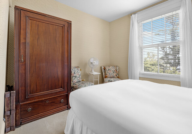 Image 3 for Suite Three