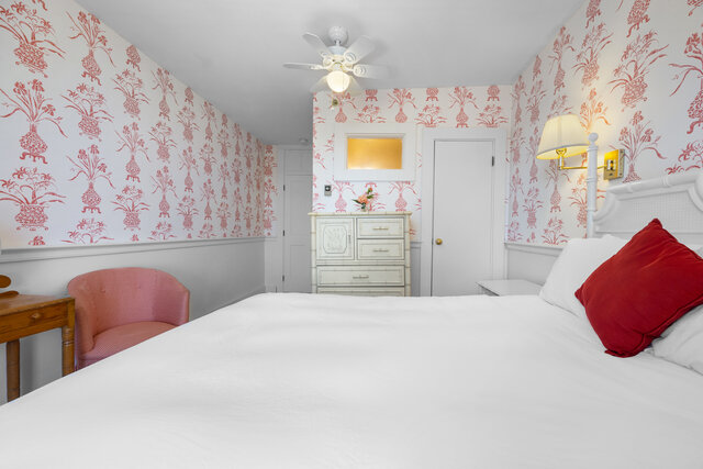 Image 3 for Room Nine