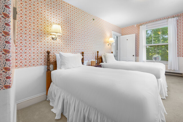 Image 1 for Room Ten