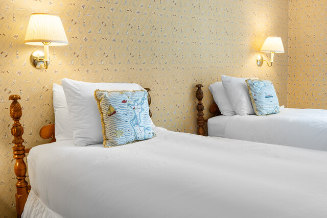 Image 9 for Suite Three