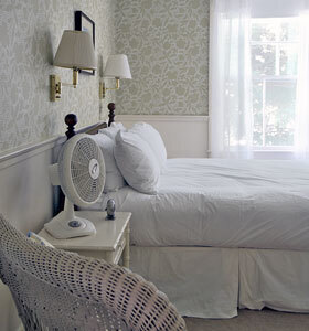 Image 9 for Room Eight