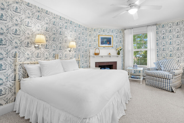 Image 1 for Room One