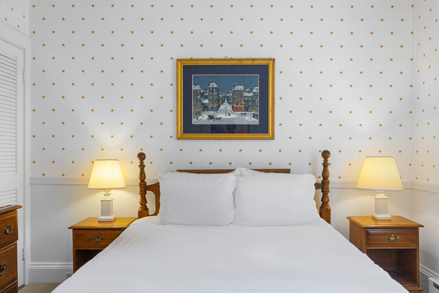 Image 1 for Suite Sixteen