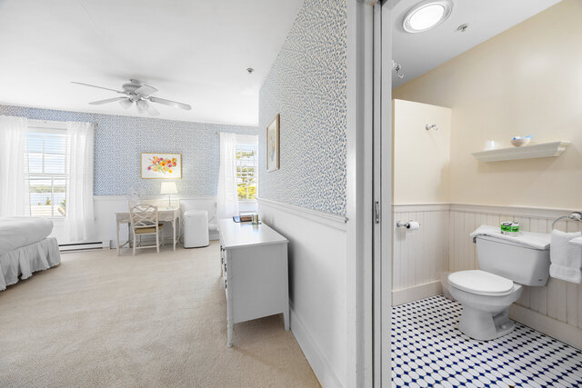 Image 4 for Room Seventeen