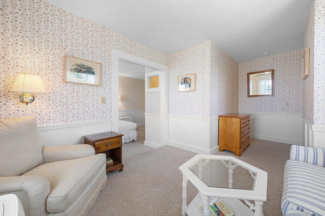 Image 5 for Suite Twenty One