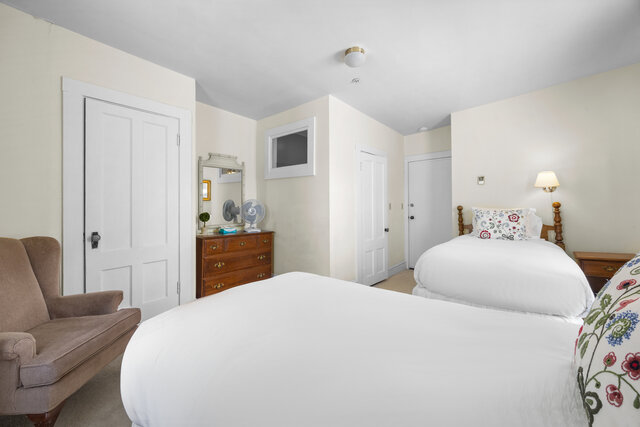 Image 3 for Room Fourteen