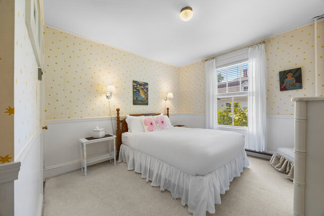 Image 3 for Room Four