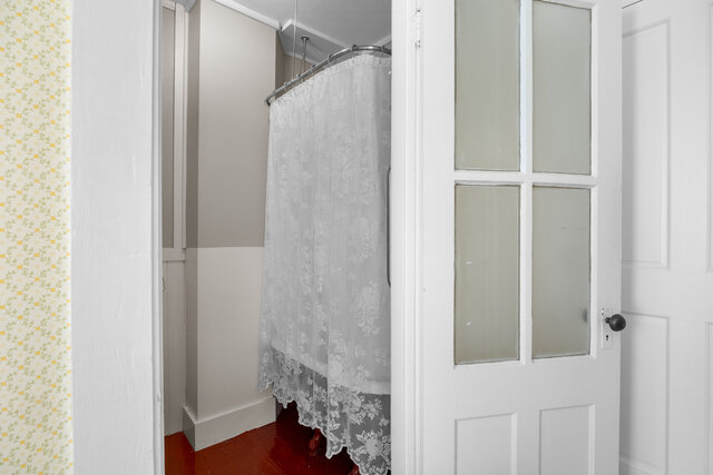 Image 6 for Room Two