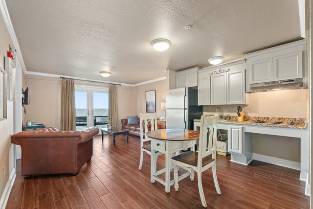 Image 1 for Suite #101 Handicap Accessible - Pet Friendly