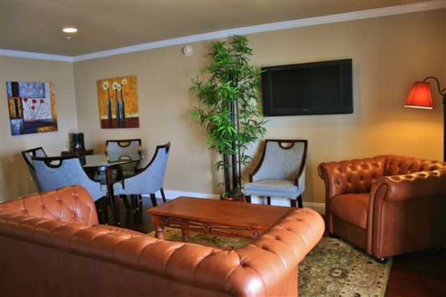 Image 2 for Suite #207  Waterfront