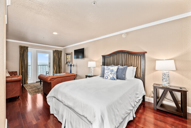 Image 6 for Suite #201  Waterfront