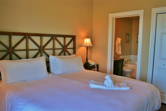 Image 2 for Suite #303  Waterfront