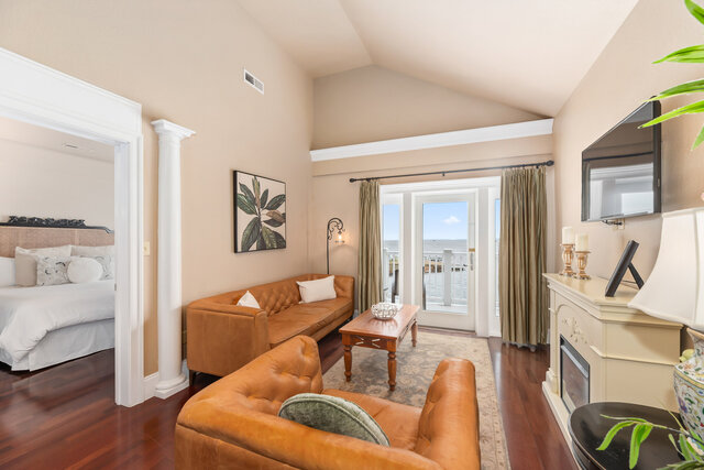 Image 7 for Suite #301  Waterfront