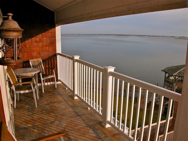 Image 5 for Suite #306  Road with Water Views