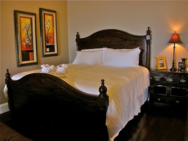 Image 2 for Suite #305  Waterfront